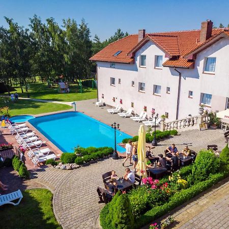 Villa Finezja Pokoje Goscinne Großmöllen Exterior foto